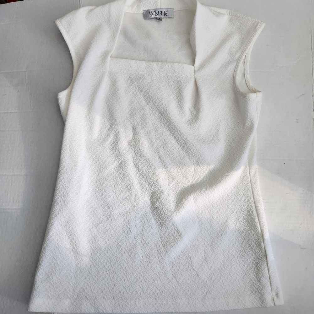 Kasper Textured Squarish Neck White Blouse